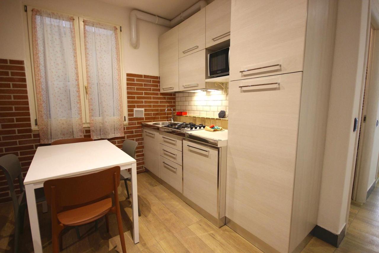Case Vr Holiday Happy House Verona Exterior foto